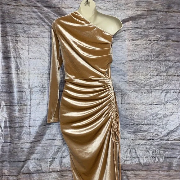 Prettygarden One Sleeve Velour Dress - Picture 7 of 10